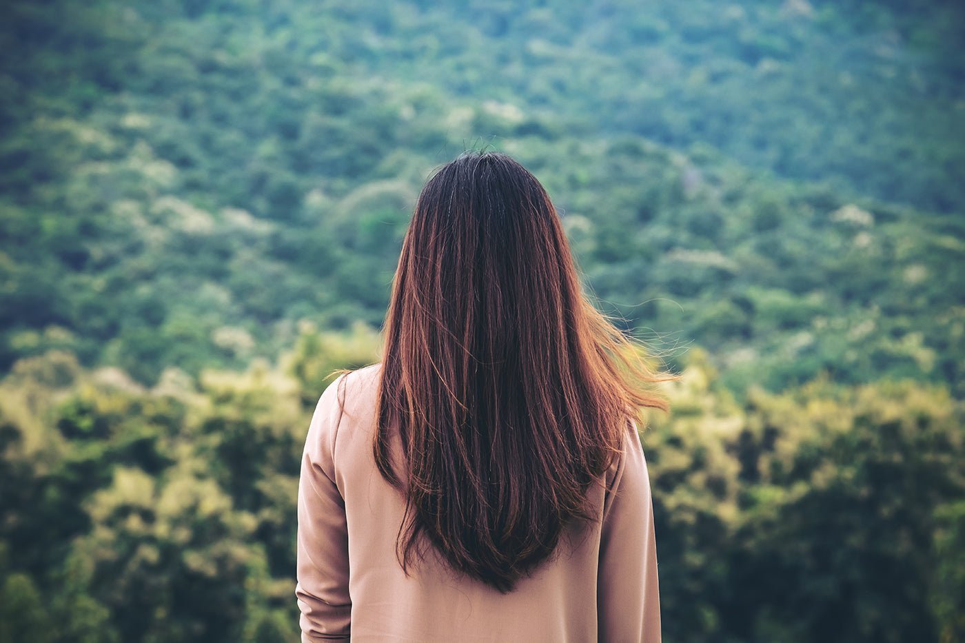 The Benefits of Brushing Hair — and Why Natural Bristle Brushes Still Matter - The Wabi Sabi Shop